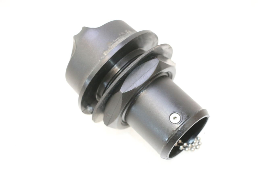 photo de OLIE TANKDOP YAMAHA WAVE RUNNER GP R 1200 (2000 - 2003) - Detail van het onderdeel