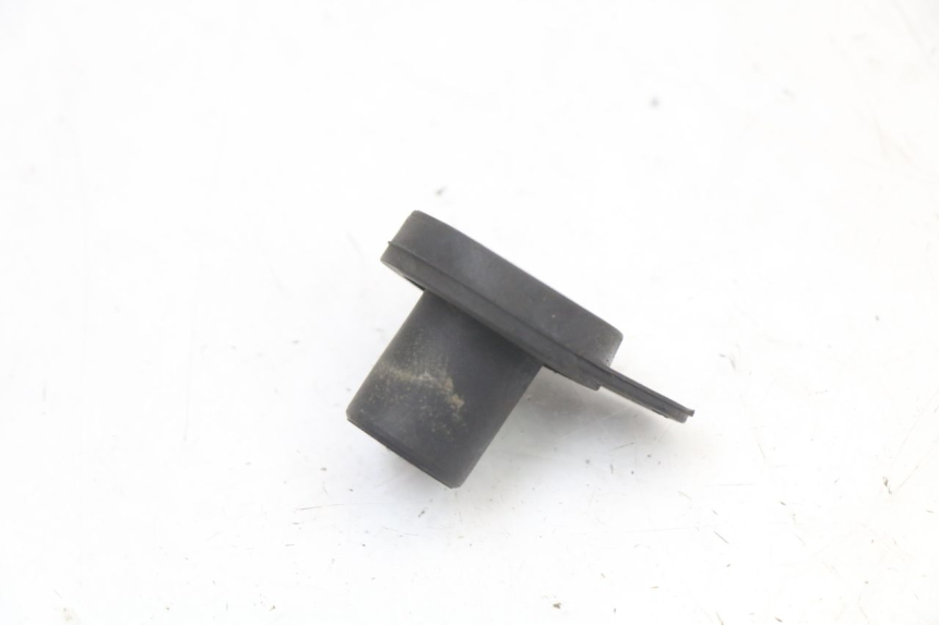 photo de DOP EXPANSIETANK HONDA FES S-WING SWING 125 (2007 - 2015) - Detail van het onderdeel