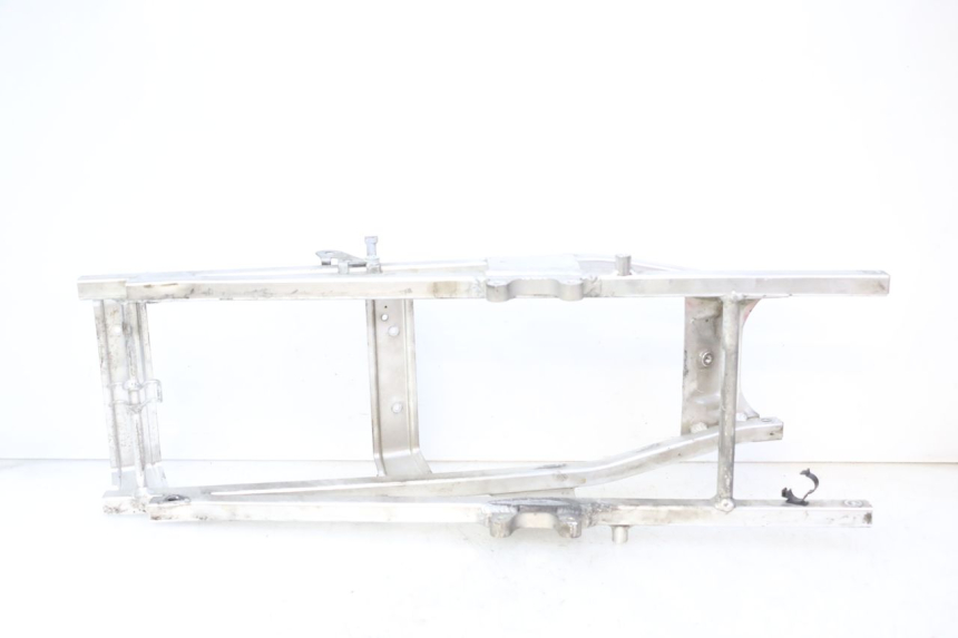 photo de ACHTERSTE FRAMEBOOG HONDA CBR RR FIREBLADE 900 (1992 - 1994) - Zoom op gebruiksstaat