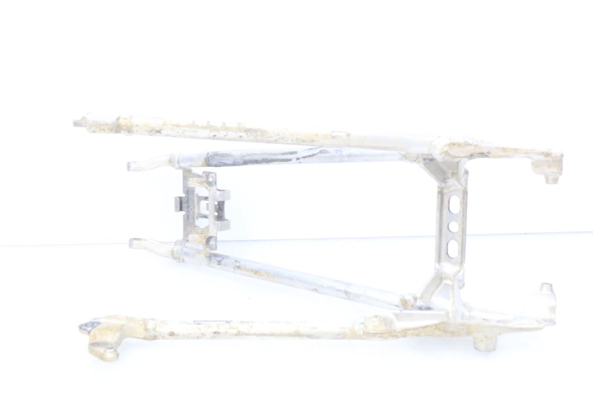 photo de ACHTERFRAME BEUGEL HONDA CRF 250 (2013 - 2016) - Detail van het onderdeel