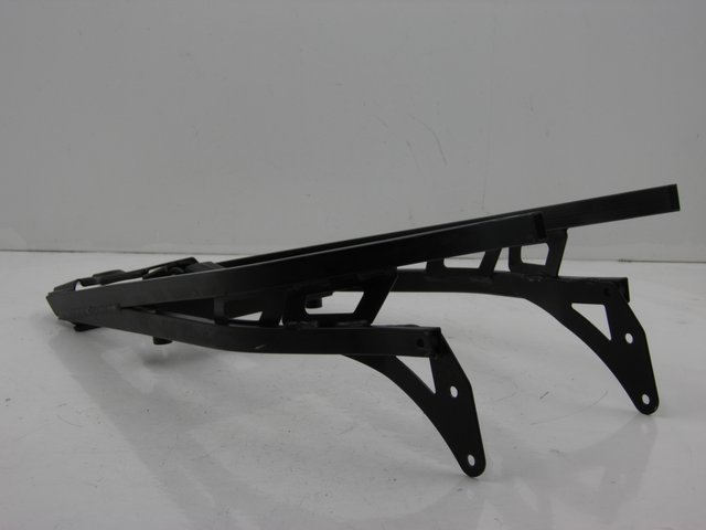 photo de ACHTERFRAME BEUGEL DERBI GP MAX 250 (2006 - 2008) - Hoofdaanzicht