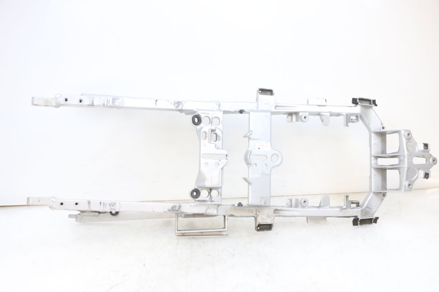 photo de ACHTERFRAME BEUGEL YAMAHA FJR ABS 1300 (2006 - 2012) - Detail van het onderdeel