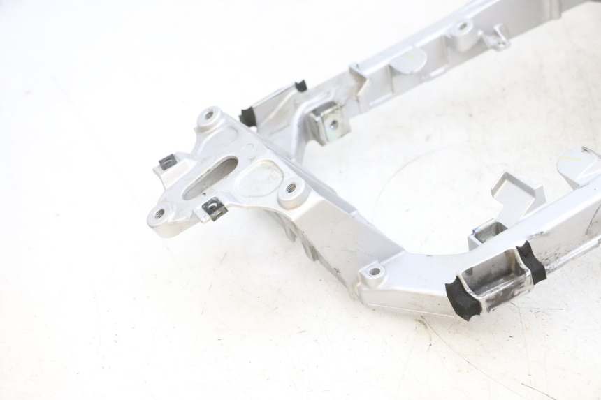 photo de ACHTERFRAME BEUGEL YAMAHA FJR ABS 1300 (2006 - 2012) - Gecontroleerd onderdeel