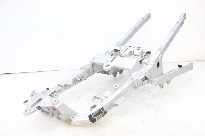 photo de ACHTERFRAME BEUGEL YAMAHA FJR ABS 1300 (2006 - 2012) - Detail van het onderdeel