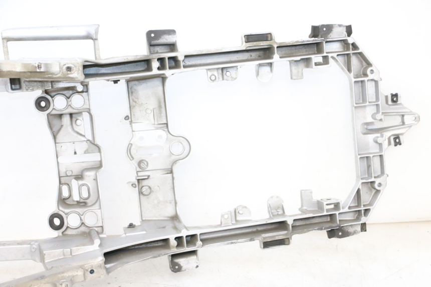 photo de ACHTERFRAME BEUGEL YAMAHA FJR ABS 1300 (2006 - 2012) - Technische close-up