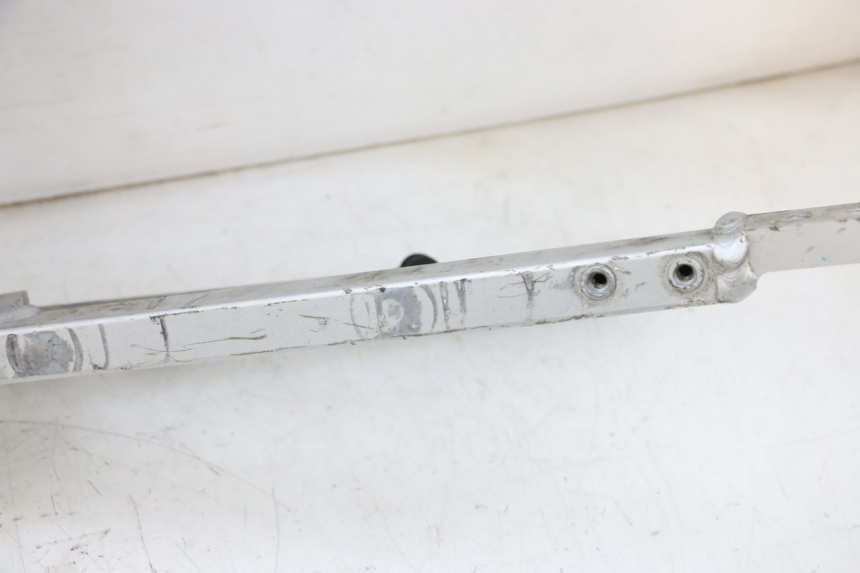 photo de ACHTERFRAME BEUGEL YAMAHA FJR ABS 1300 (2006 - 2012) - Markeringen en referenties