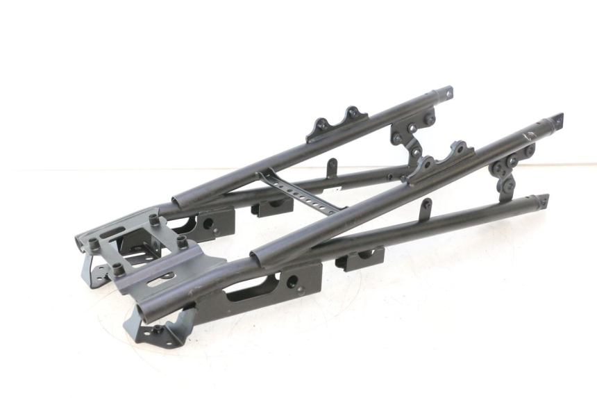 photo de ACHTERFRAME BEUGEL YAMAHA FZ8 800 (2010 - 2016) - Zoom op gebruiksstaat