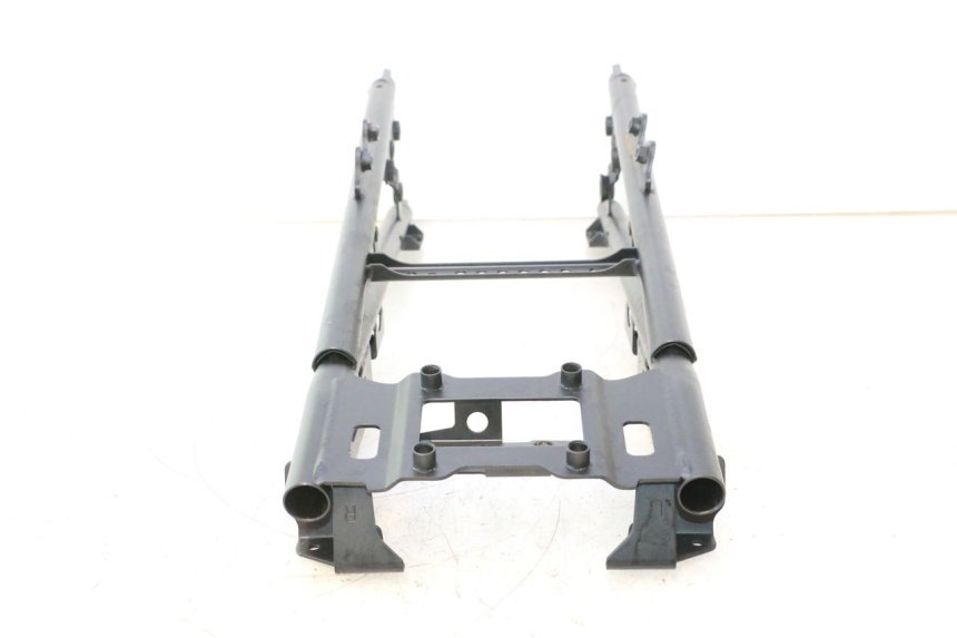 photo de ACHTERFRAME BEUGEL YAMAHA FZ8 800 (2010 - 2016) - Andere kijkhoek