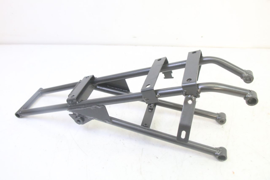 photo de ACHTERFRAME BEUGEL APOLLO RFZ 125 - Zoom op gebruiksstaat