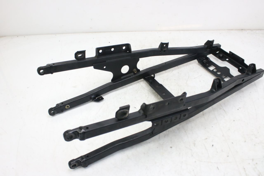 photo de ACHTERFRAME LUS TRIUMPH SPRINT ST 955 (1999 - 2001) - Zoom op gebruiksstaat