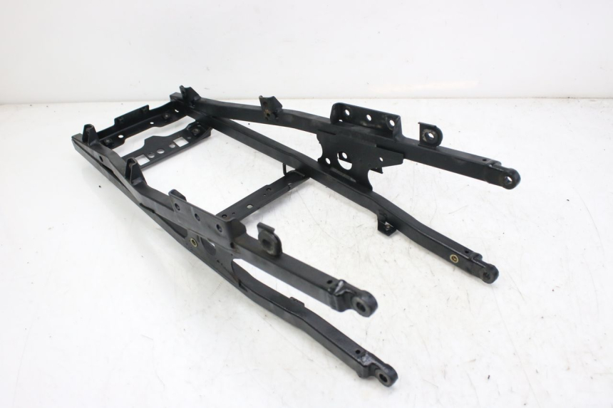 photo de ACHTERFRAME LUS TRIUMPH SPRINT ST 955 (1999 - 2001) - Andere kijkhoek