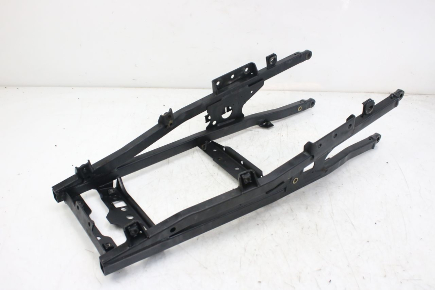 photo de ACHTERFRAME LUS TRIUMPH SPRINT ST 955 (1999 - 2001) - Technische close-up