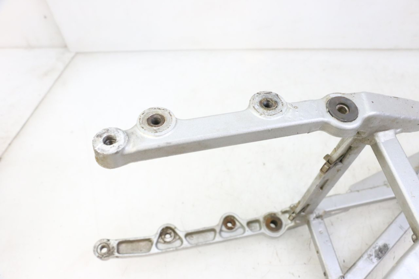 photo de ACHTERFRAME LUS KTM SUPERENDURO R 950 (2005 - 2009) - Andere kijkhoek