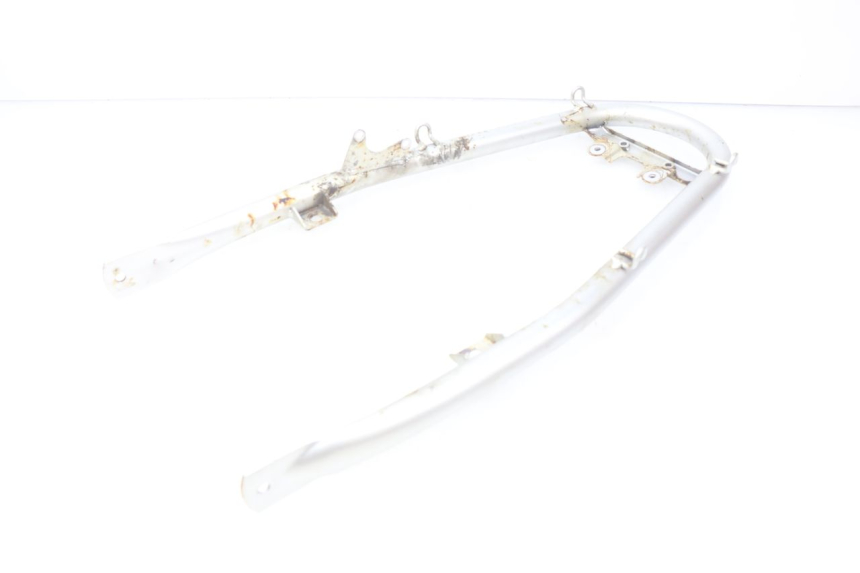 photo de ACHTERSTE FRAMEBOOG SUZUKI XF FREEWIND 650 (1997 - 2003) - Bevestigingspunten