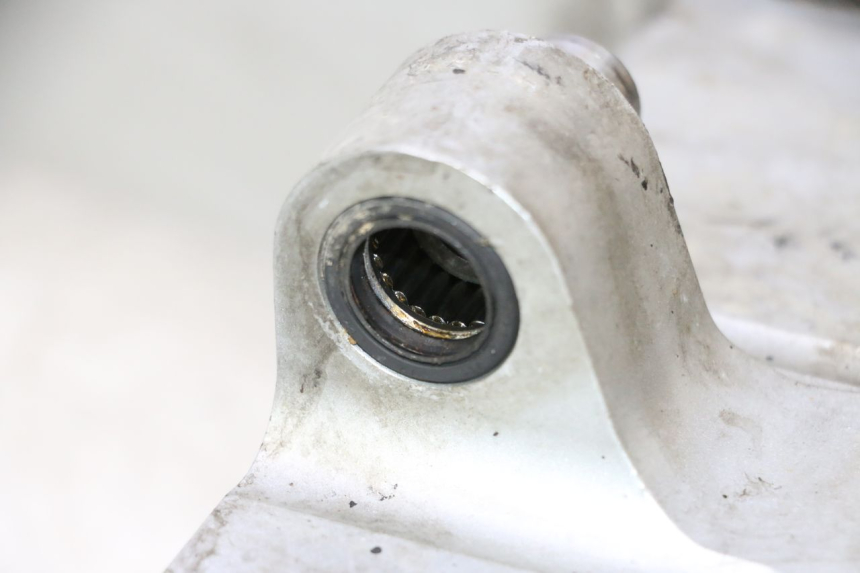 photo de SCHOMMELARM HONDA CB F HORNET 600 (2005 - 2006) - Detail van het onderdeel