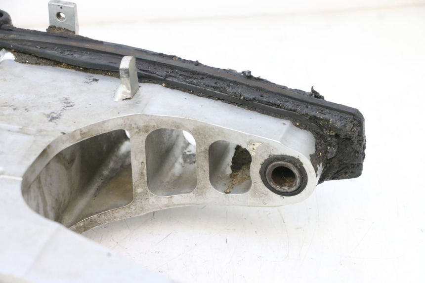 photo de SCHOMMELARM HONDA CB F HORNET 600 (2005 - 2006) - Detailaanzicht