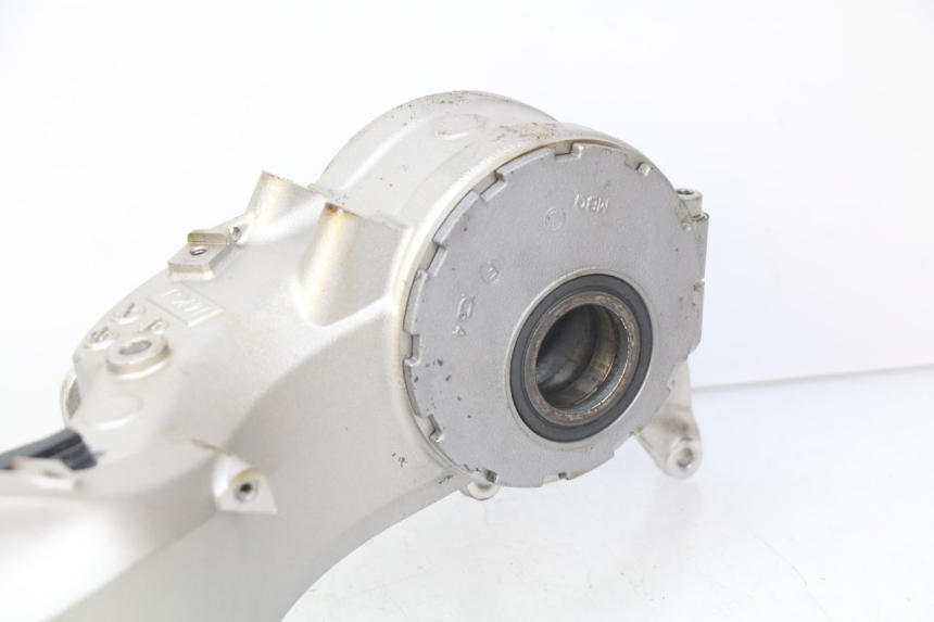 photo de SCHOMMELARM HONDA CB R 1000 (2018 - 2023) - Detail van het onderdeel