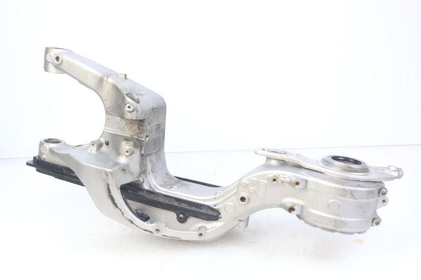 photo de SCHOMMELARM HONDA CB R 1000 (2018 - 2023) - Overzicht