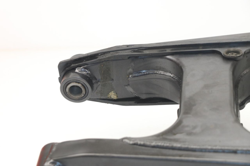 photo de SCHOMMELARM HONDA CBF 500 (2004 - 2007) - Zoom op componenten
