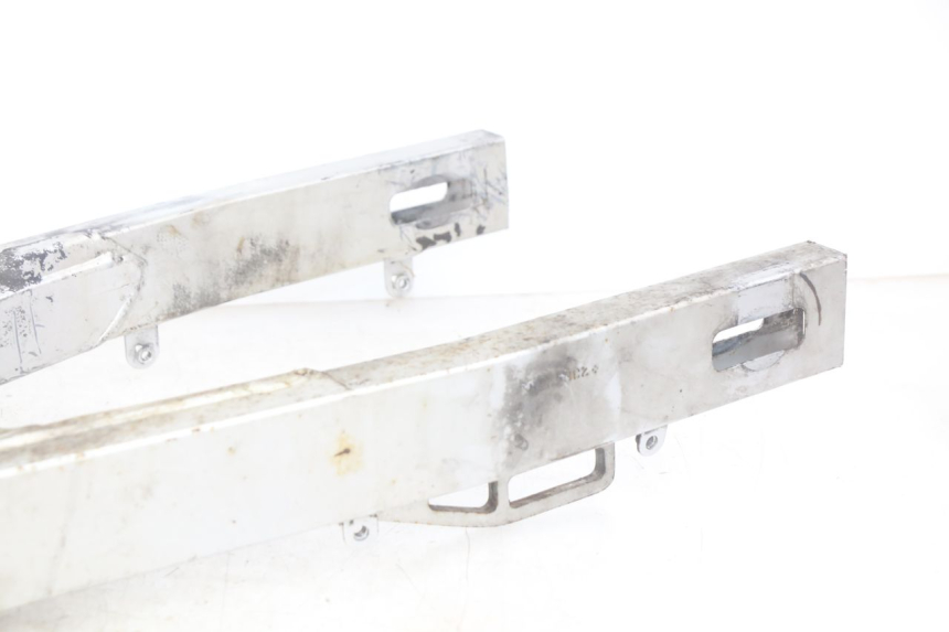 photo de SCHOMMELARM HONDA CBR F SC25 1000 (1989 - 1992) - Bevestigingspunten