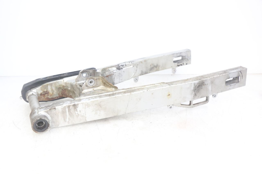 photo de SCHOMMELARM HONDA CBR F SC25 1000 (1989 - 1992) - Staat van het oppervlak