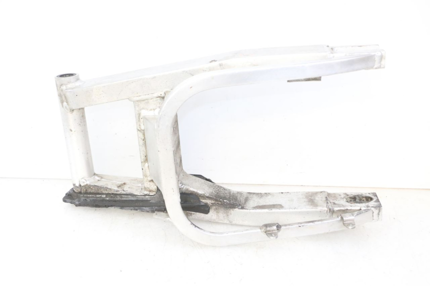 photo de SCHOMMELARM HONDA CBR RR FIREBLADE 900 (1992 - 1994) - Bevestigingspunten