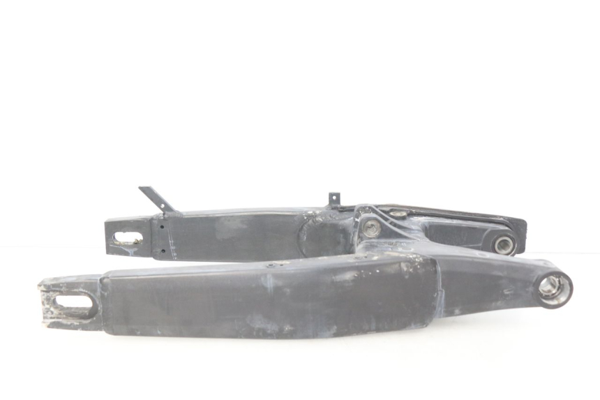 photo de SCHOMMELARM HONDA CBRF CBR-F PC41 600 (2011 - 2013) - Bevestigingspunten