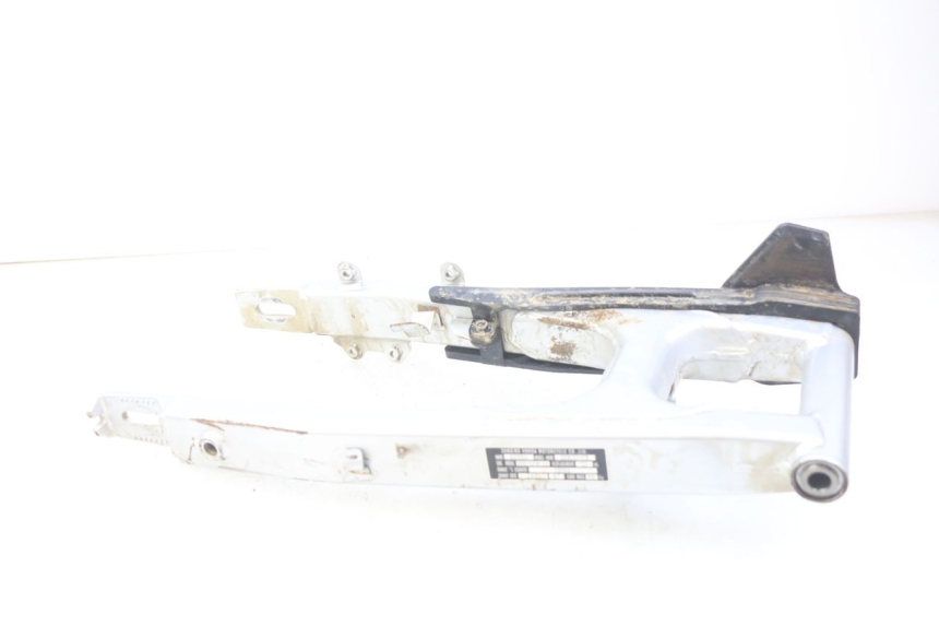 photo de SCHOMMELARM HONDA CRF CR-F 125 (2022 - 2023) - Markeringen en referenties