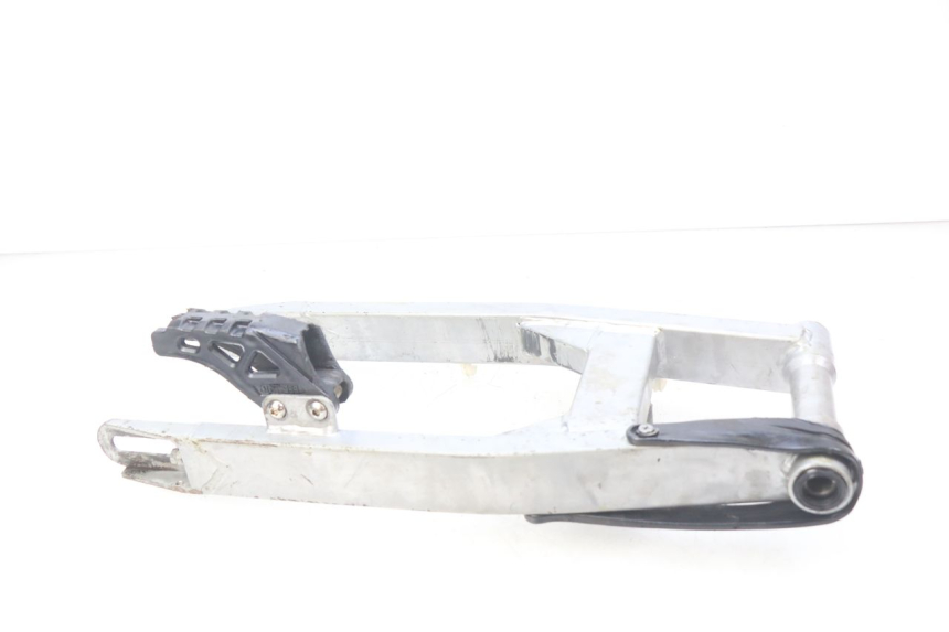 photo de SCHOMMELARM XTRM FACTORY DIRTBIKE BSE 150 - Zoom op gebruiksstaat