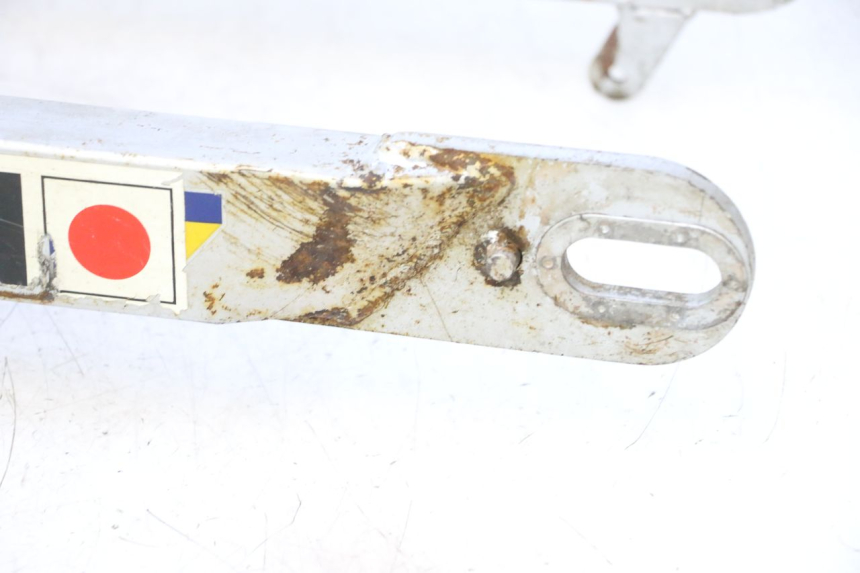 photo de SCHOMMELARM SUZUKI DR S 600 (1985 - 1989) - Detail van het onderdeel