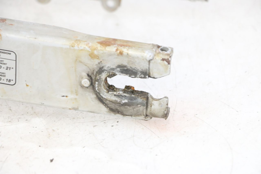 photo de SCHOMMELARM APRILIA ETX 125 (1998 - 2002) - Detailaanzicht