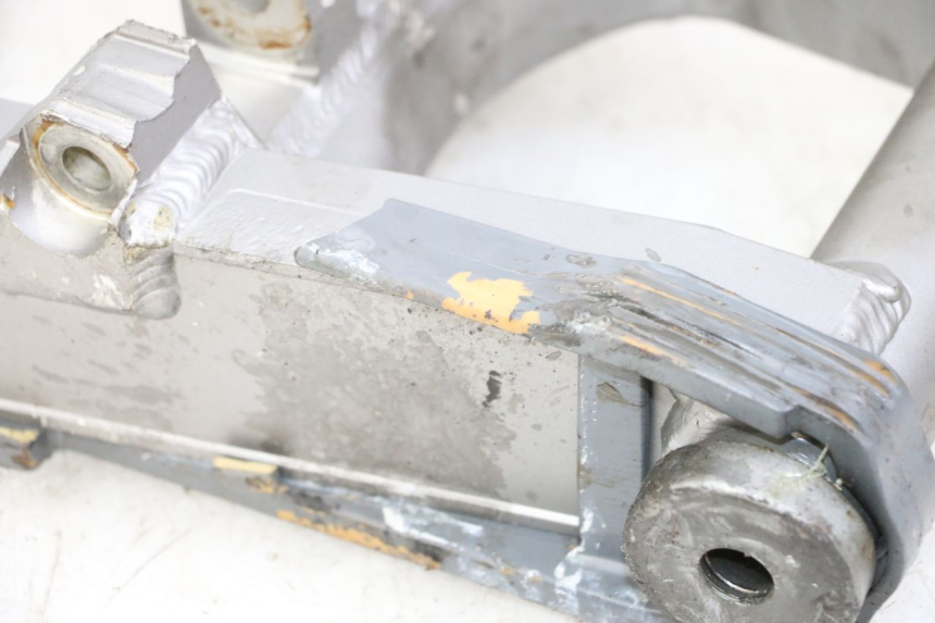 photo de SCHOMMELARM YAMAHA FJ 36Y 1100 (1984 - 1985) - Technische close-up