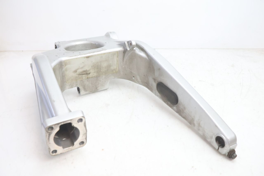 photo de SCHOMMELARM YAMAHA FJR 1300 (2001 - 2005) - Bevestigingspunten