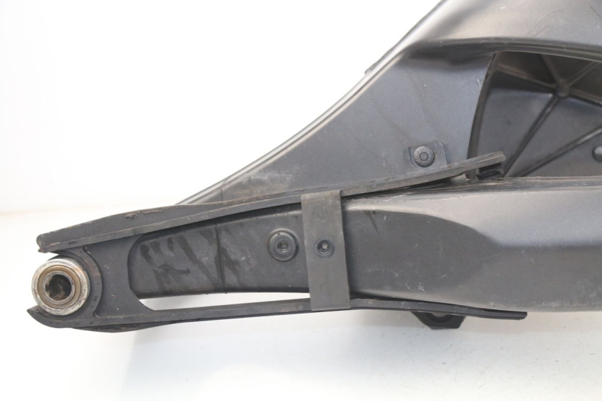 photo de SCHOMMELARM YAMAHA FZ8 800 (2010 - 2016) - Gecontroleerd onderdeel