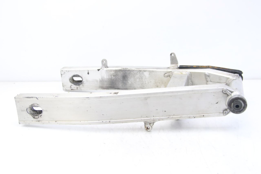 photo de SCHOMMELARM YAMAHA FZS FAZER 600 (2001 - 2003) - Zoom op gebruiksstaat