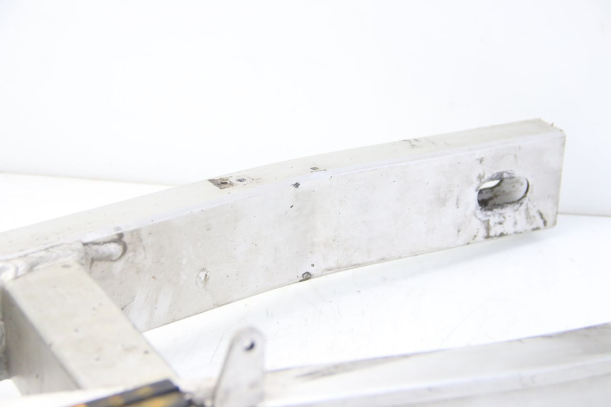 photo de SCHOMMELARM YAMAHA FZS FAZER 600 (2001 - 2003) - Andere kijkhoek