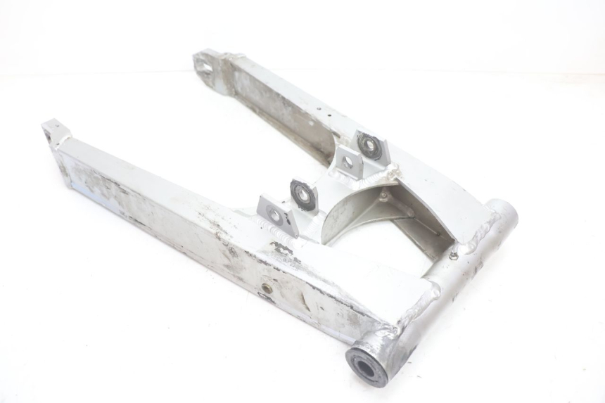 photo de SCHOMMELARM KAWASAKI GPX F ZX750F 750 (1986 - 1990) - Andere kijkhoek