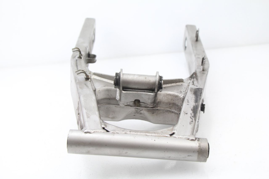 photo de SCHOMMELARM SUZUKI GSF N BANDIT 600 (2000 - 2004) - Overzicht