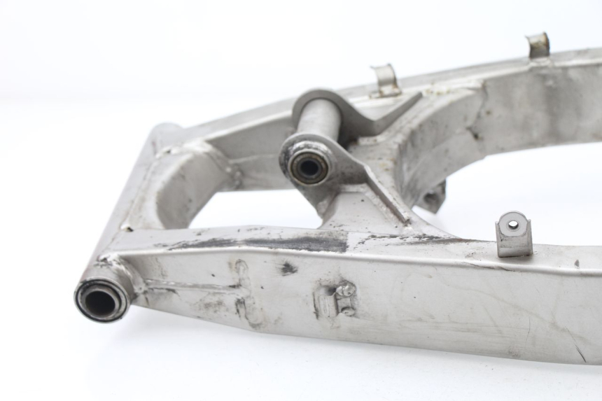 photo de SCHOMMELARM SUZUKI GSF N BANDIT 600 (2000 - 2004) - Bevestigingspunten