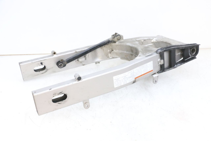 photo de SCHOMMELARM SUZUKI GSF N BANDIT 600 (1996 - 1999) - Alternatieve hoek