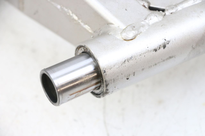 photo de SCHOMMELARM SUZUKI GSF N BANDIT 600 (1996 - 1999) - Bevestigingspunten