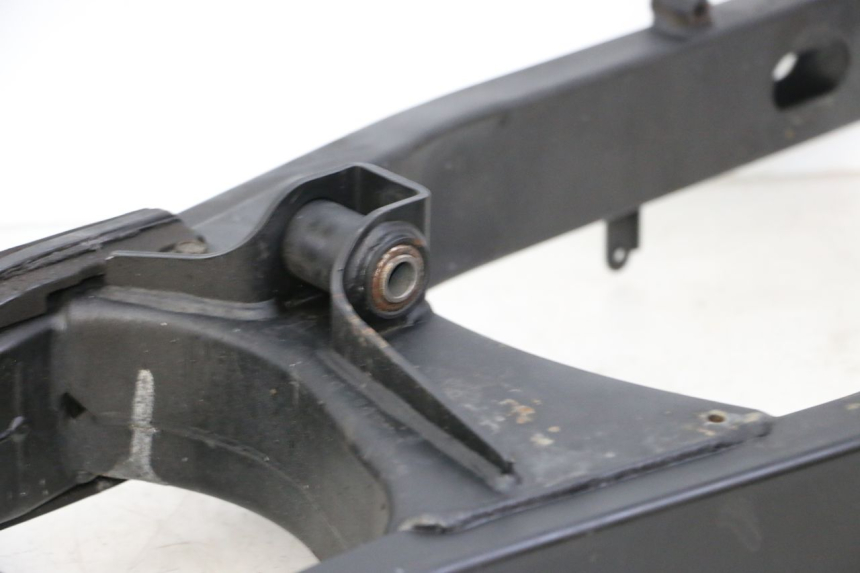 photo de SCHOMMELARM SUZUKI GSR 750 (2011 - 2017) - Aanvullende foto