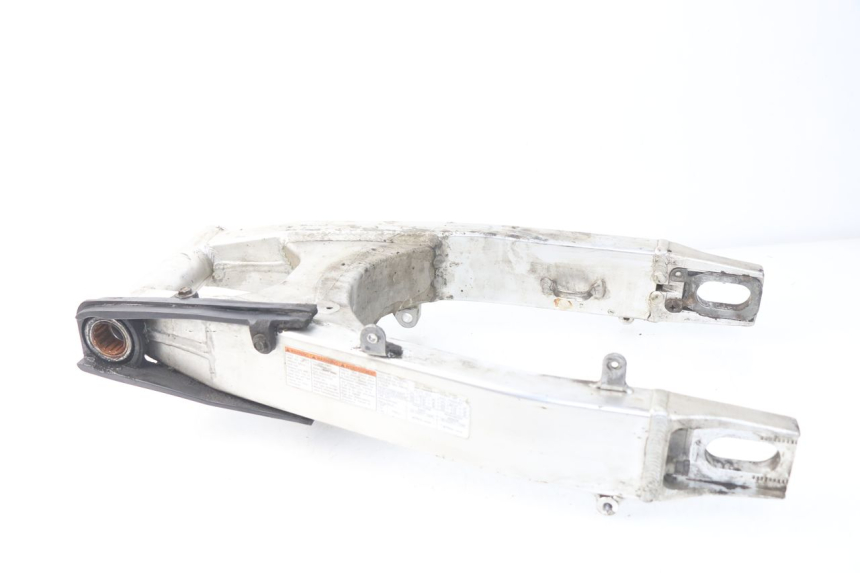 photo de SCHOMMELARM SUZUKI GSX-R GSXR 600 (2001 - 2003) - Detail van het onderdeel