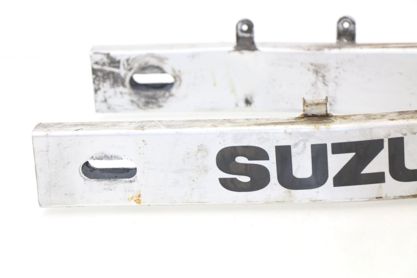 photo de SCHOMMELARM SUZUKI GSXF GSX F 600 (1988 - 1997) - Gecontroleerd onderdeel