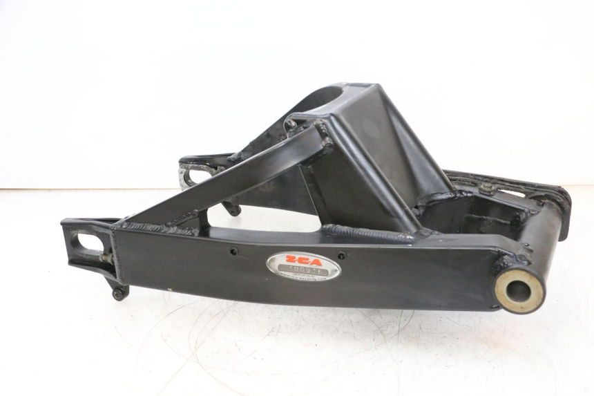 photo de SCHOMMELARM SUZUKI GSXR GSX-R 1000 (2003 - 2004) - Focus op structuur