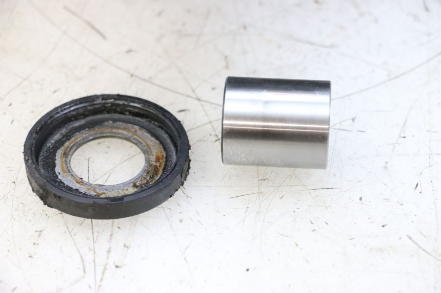 photo de SCHOMMELARM SUZUKI GSXR GSX-R 1000 (2003 - 2004) - Andere kijkhoek