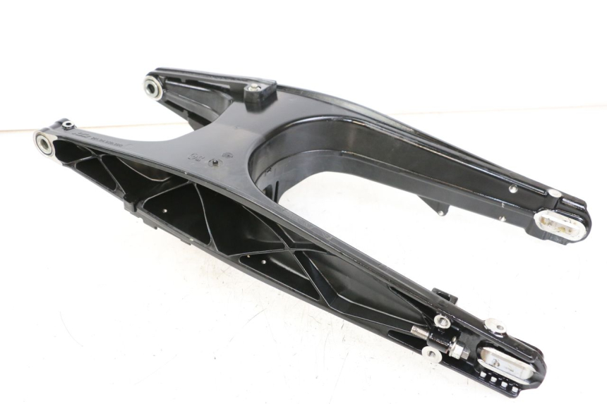 photo de SCHOMMELARM HUSQVARNA SVARTPILEN 401 (2018 - 2023) - Overzicht