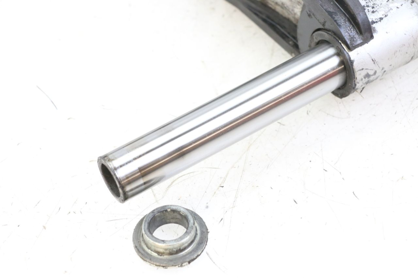 photo de SCHOMMELARM KAWASAKI ZR7 ZR-7 S 750 (1999 - 2004) - Staat van het oppervlak