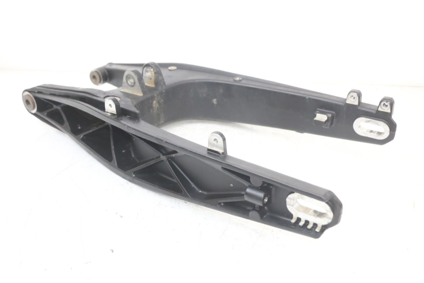 photo de SCHOMMELARM MASAI SCRAMBLER SPORT 125 (2021 - 2025) - Technische close-up