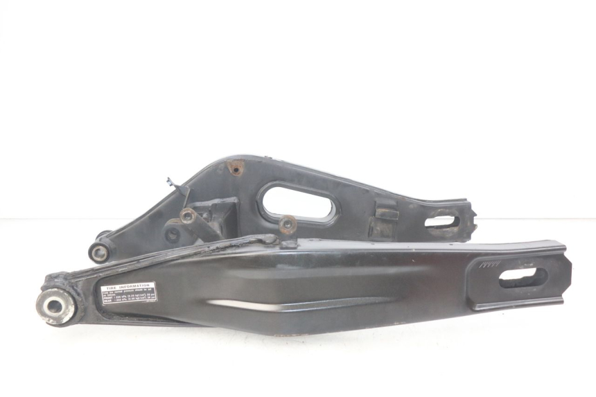 photo de SCHOMMELARM YAMAHA MT-07 MT07 ABS 700 (2014 - 2017) - Hoofdaanzicht